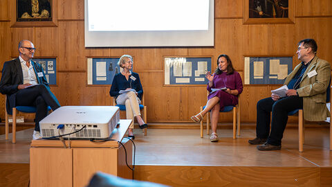 Podiumsdiskussion am 19. September