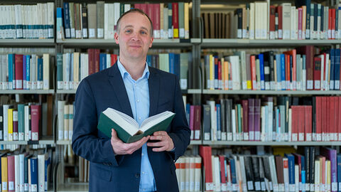 PD Dr. Benjamin Müsegades